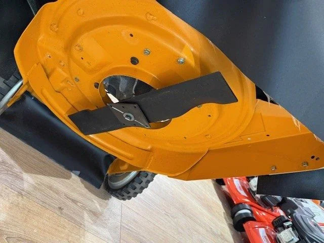 AS-Motor Profi Allmäher 21 4T B&S Comfort - Vorführgerät mit leichten Nutzungsspuren