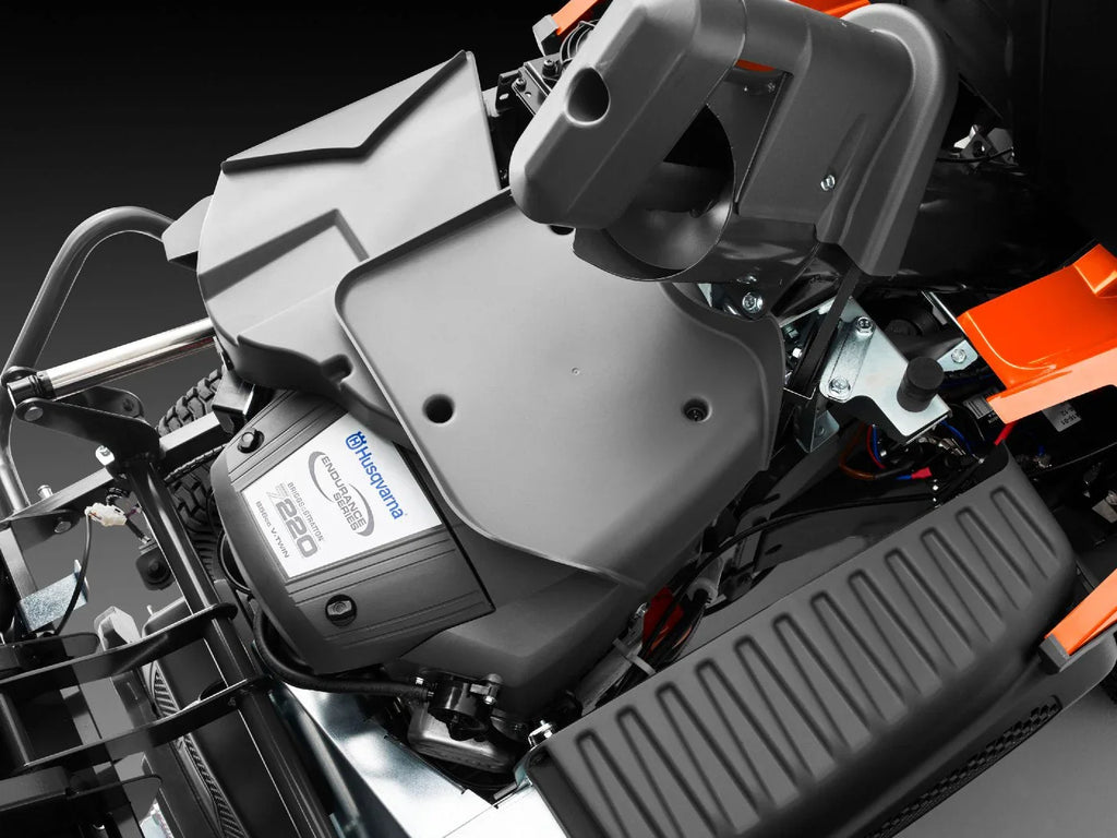 Husqvarna Profi Allrad-Frontmäher RC 320Ts AWD - Grundgerät ohne Mähdeck