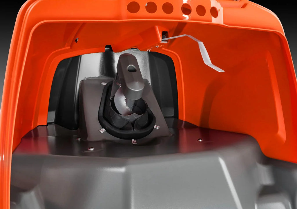 Husqvarna Profi Allrad-Frontmäher RC 320Ts AWD - Grundgerät ohne Mähdeck