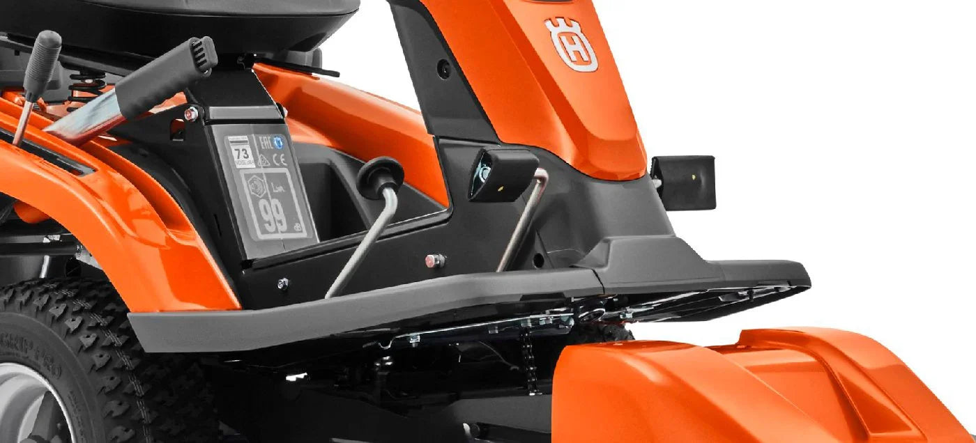 Husqvarna Profi-Frontmäher R 320X AWD - Grundgerät ohne Mähdeck