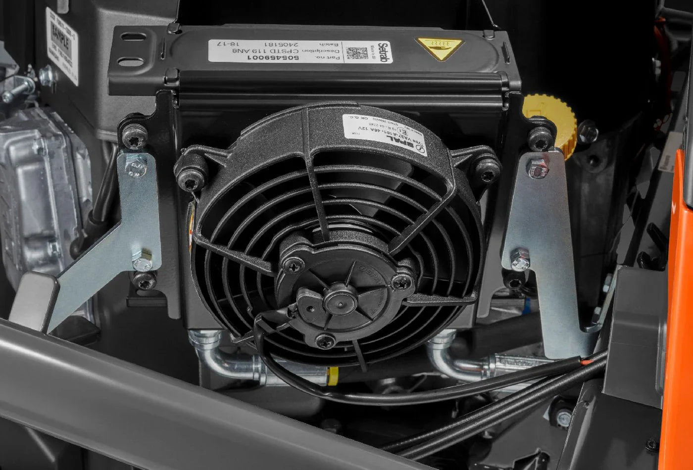 Husqvarna Profi Allrad-Frontmäher R 420TsX AWD Grundgerät ohne Mähwerk