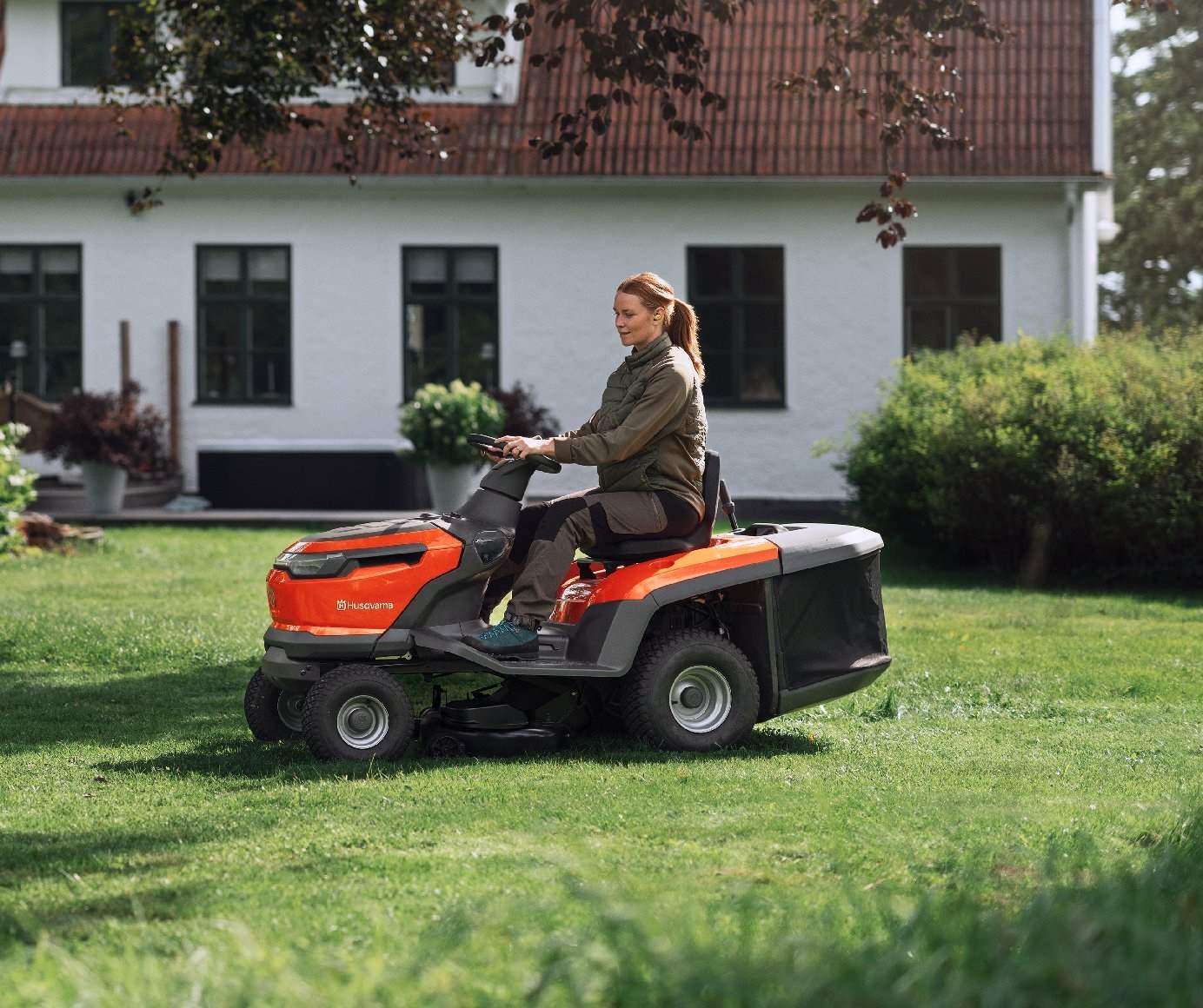 Husqvarna Akku-Rasentraktor TC 100i