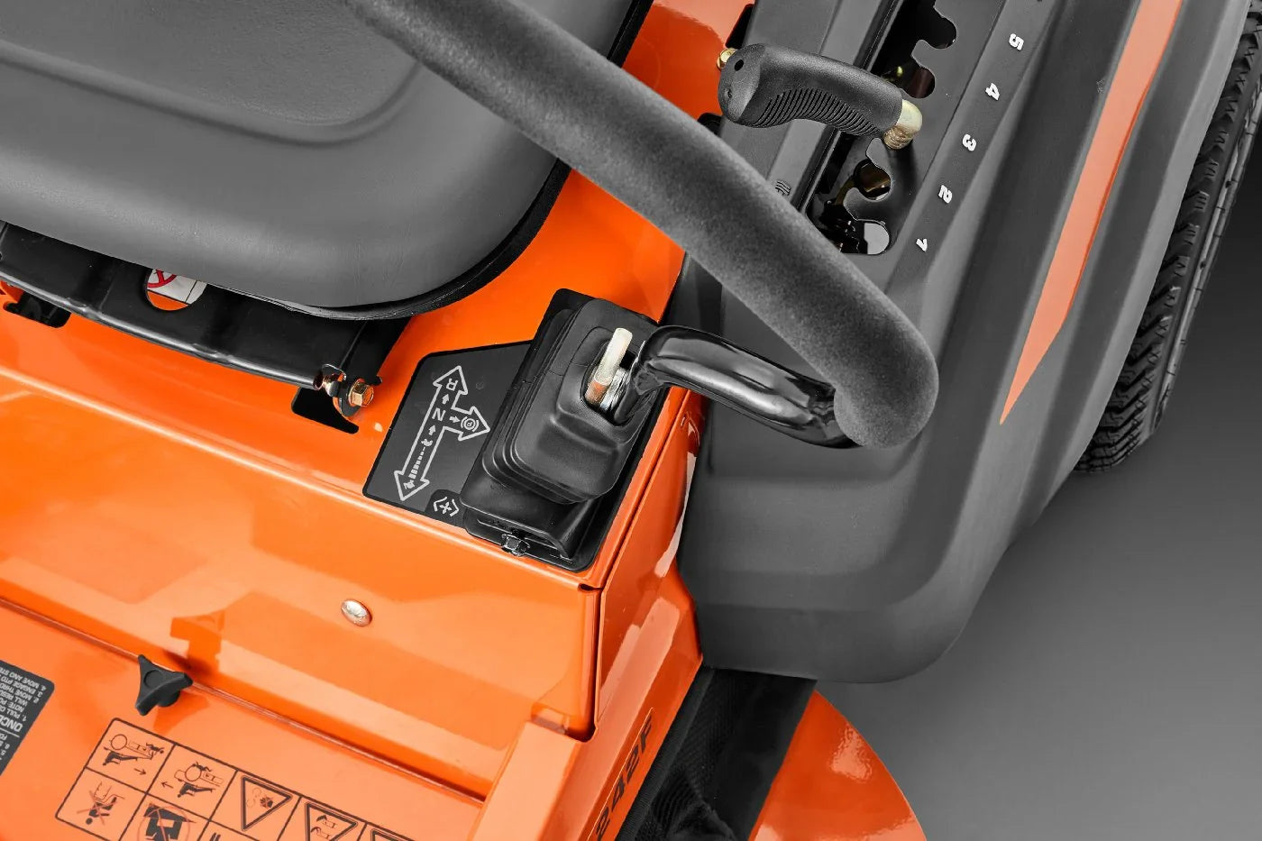 Husqvarna Null-Wendekreis Mäher Z242F