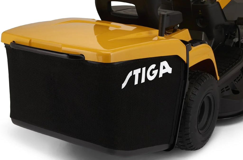 Stiga Rasentraktor Estate 598 W Special HONDA - Winterpaket mit Schneeschild und Schneeketten