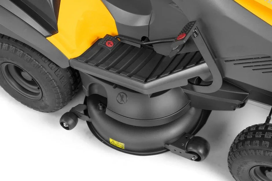 Stiga Rasentraktor Estate 9122 W mit Honda Motor