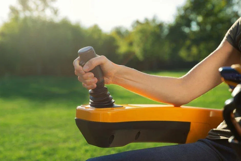 Stiga Akku-Zero-Turn-Mäher Gyro 900e