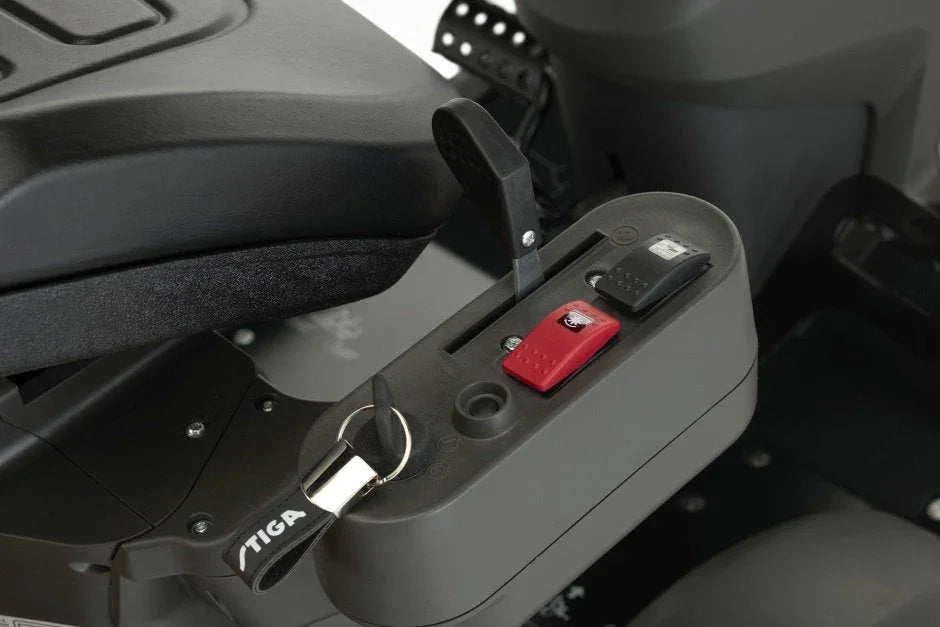 Stiga Frontmäher Park 500 - Grundgerät ohne Mähwerk