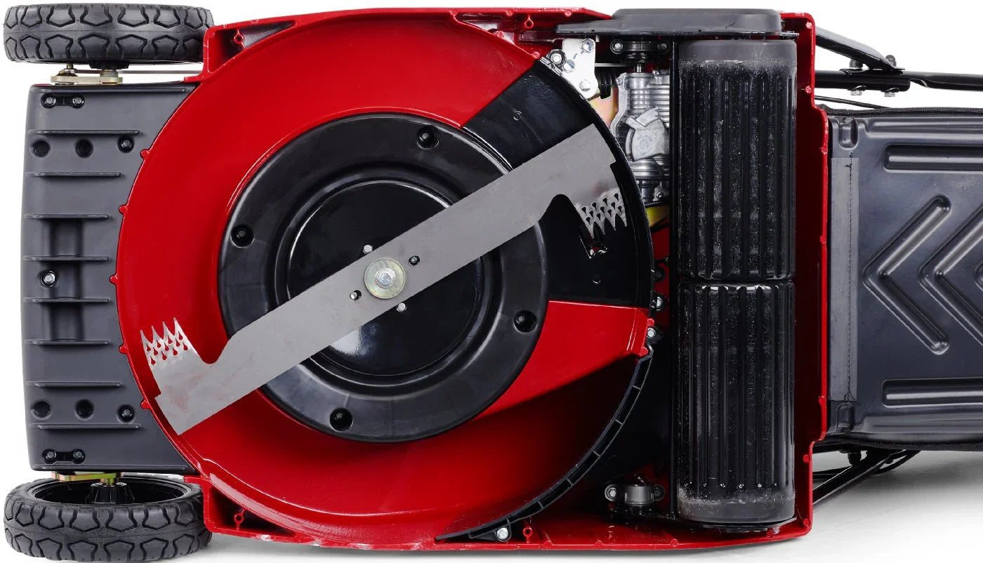 Toro Kontur-Benzinrasenmäher mit Walzenantrieb ProStripe 560