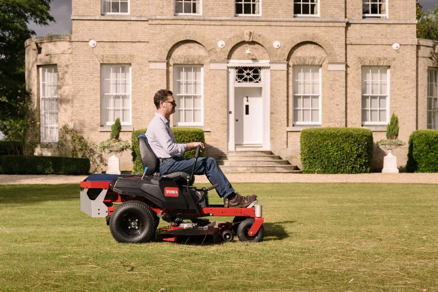 Toro Akku-Null-Wendekreis Mäher TimeCutter MyRIDE eMR 4275T Ausstellungsgerät